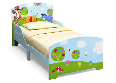 Winnie The Pooh Wooden Toddler Bed with Guardrails